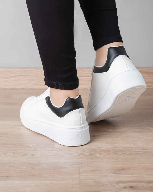 Zapatilla  Yalta - Negro