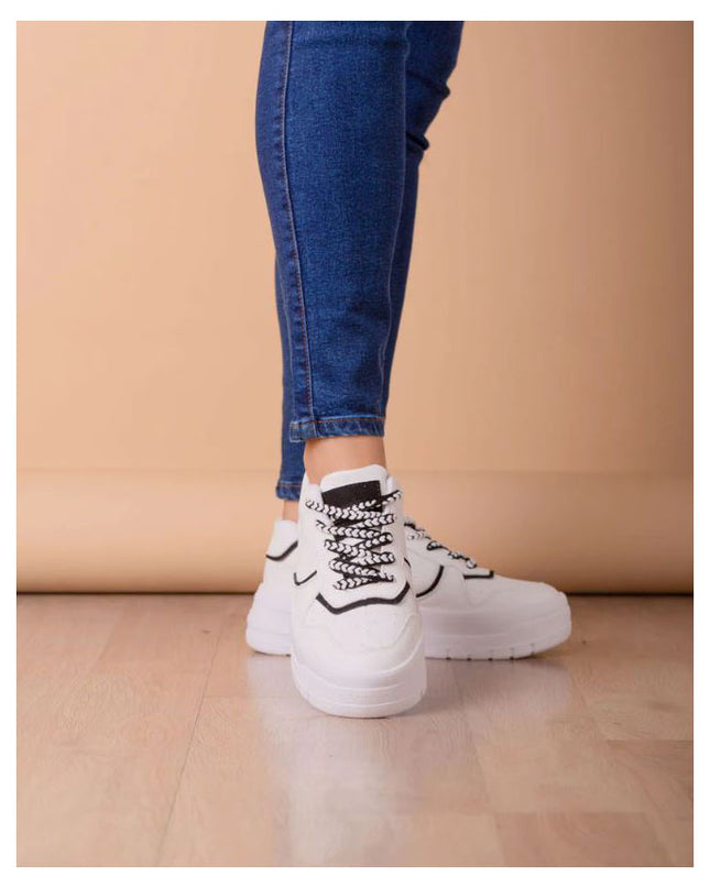 Zapatilla rules - Blanco y Negro