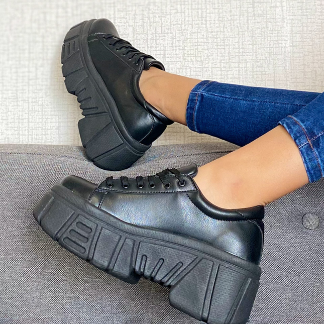 Zapatillas Urbanas Mujer Adana - Negro