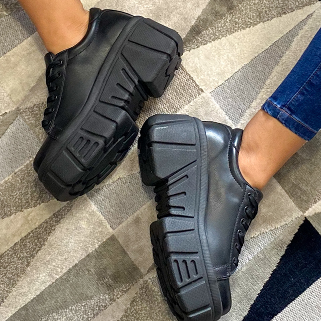 Zapatillas Urbanas Mujer Adana - Negro
