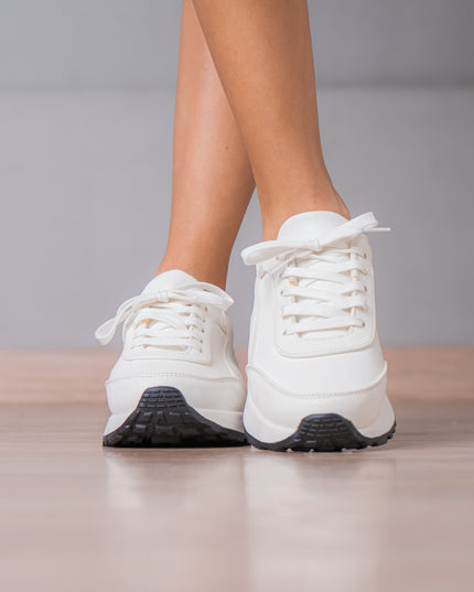 Zapatillas Urbanas Mujer Moldavia - Blanco