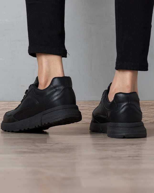 Zapatilla Moldavia - Negro