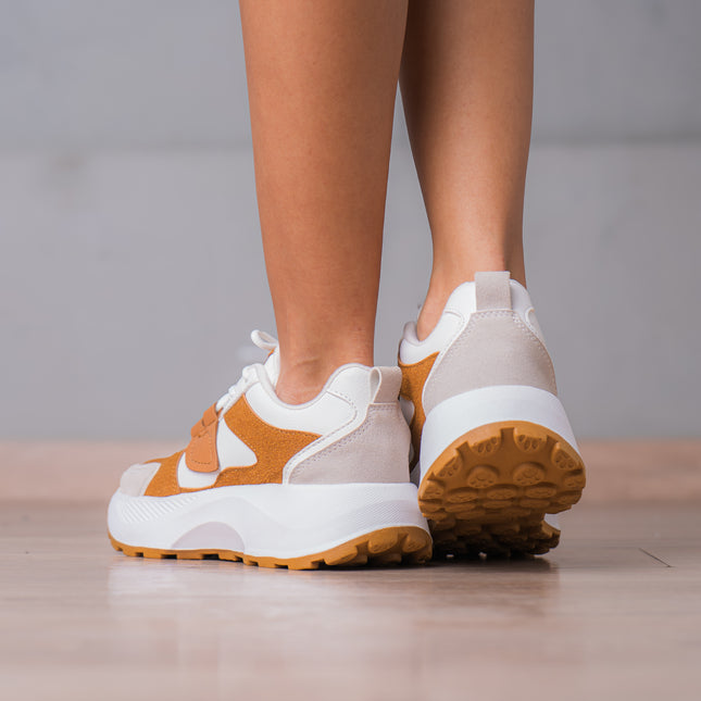Zapatillas Urbanas Mujer Nastyll - Camel