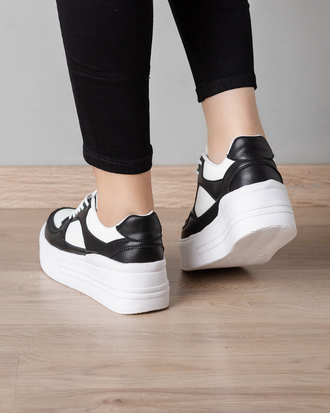 Zapatilla  Panda - Negro