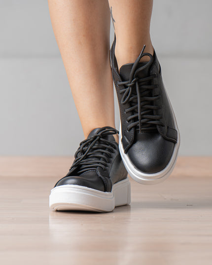 Zapatilla Skaya - Negro