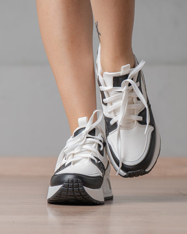 Zapatilla Strokhet - Negro