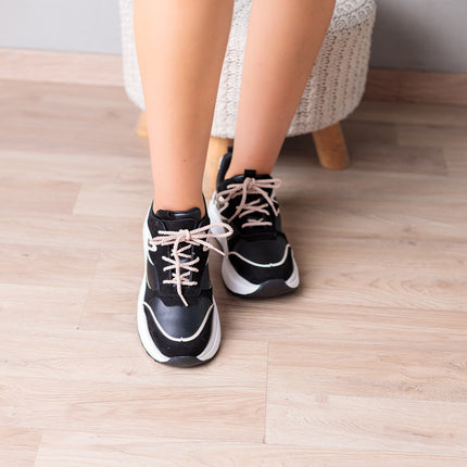 Zapatillas Urbanas Mujer Tainy - Negro