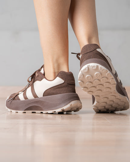 Zapatilla Tradedy - Marrón