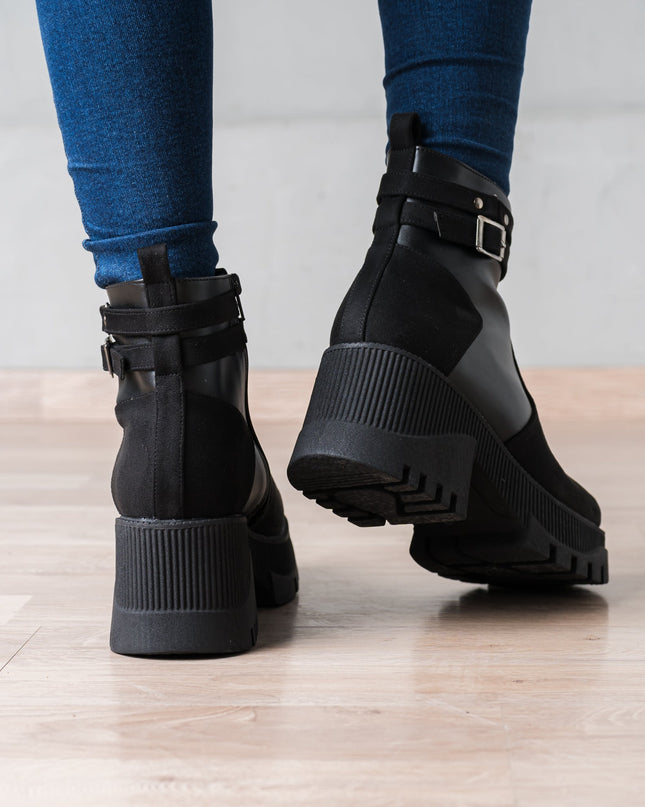 Botas Itala 2.0 - Negro - Tienda Nébula