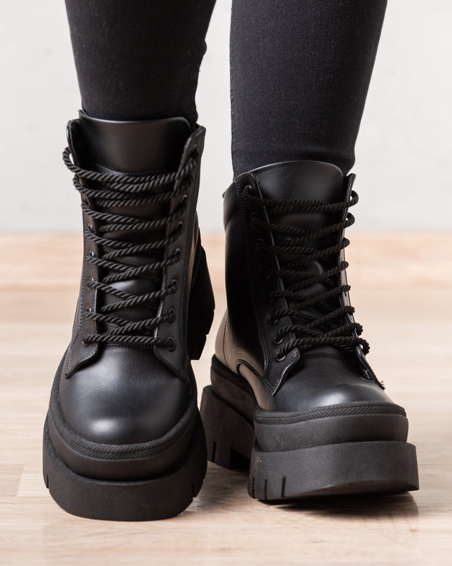 Botas Plakyt - Negro - Tienda Nébula