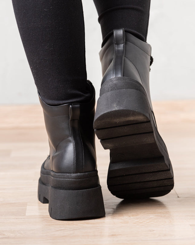 Botas Plakyt - Negro - Tienda Nébula