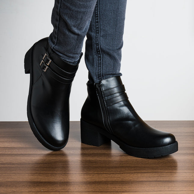 Botin Furry - Negro 2 - Tienda Nébula