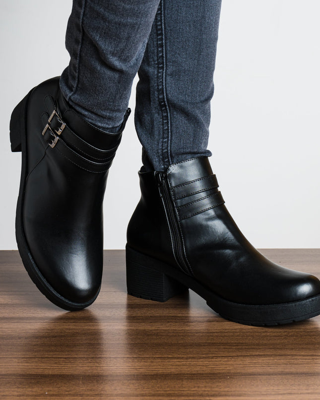 Botin Furry - Negro 2 - Tienda Nébula