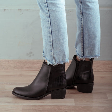 Botin Nesebar - Negro Serpiente - Tienda Nébula