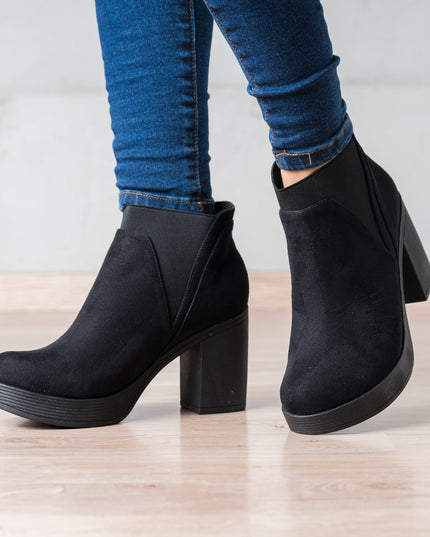 Botin Uiv - Negro - Tienda Nébula