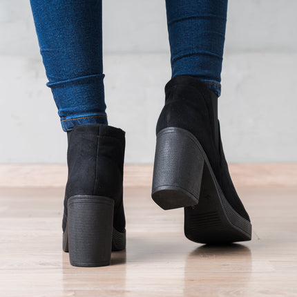 Botin Uiv - Negro - Tienda Nébula