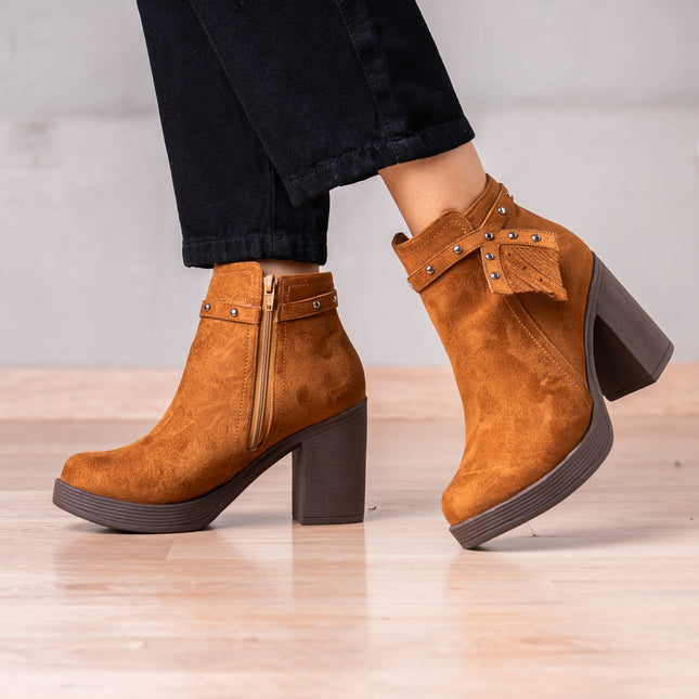 Botines Chenda - Camel Gamuza - Tienda Nébula