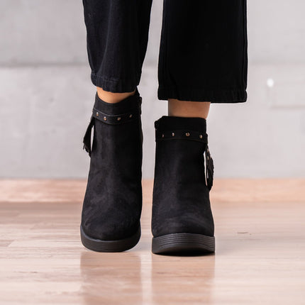 Botines Chenda - Negro Gamuza - Tienda Nébula