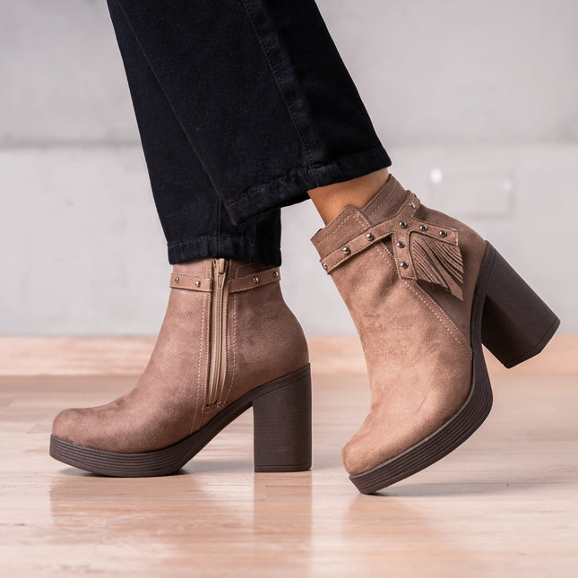 Botines Chenda - Topo Gamuza - Tienda Nébula