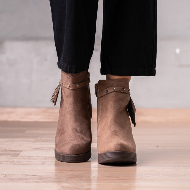 Botines Chenda - Topo Gamuza - Tienda Nébula