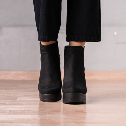 Botines Chhean - Negro Gamuza - Tienda Nébula