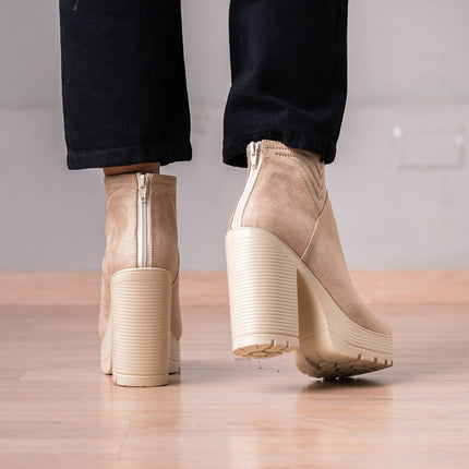 Botines Chhean - Nude Gamuza - Tienda Nébula