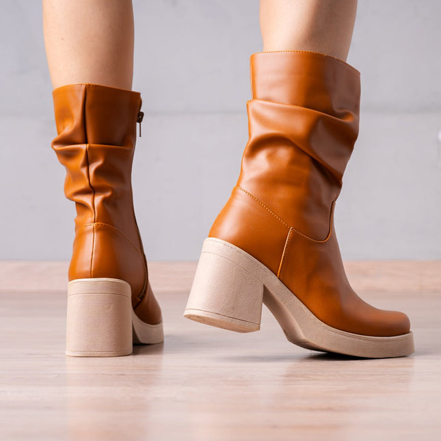 Botines Chunny - Camel - Tienda Nébula