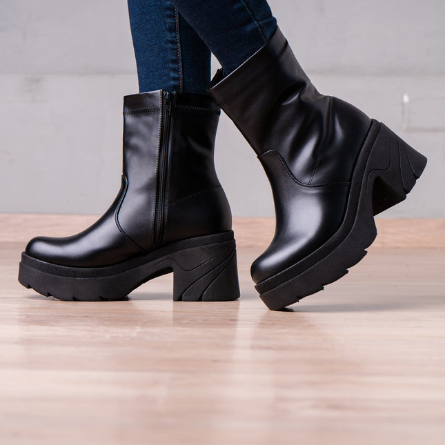 Botines Nadia - Negro - Tienda Nébula