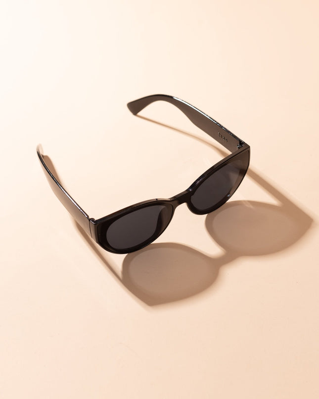 Lentes de Sol Urbano - PL 5051 - Negro - Tienda Nébula