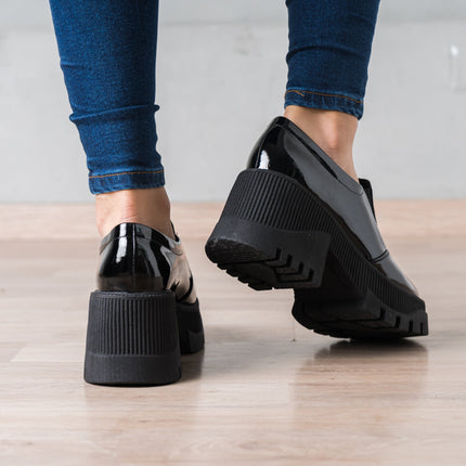 Mocasin Enola - Negro Charol - Tienda Nébula