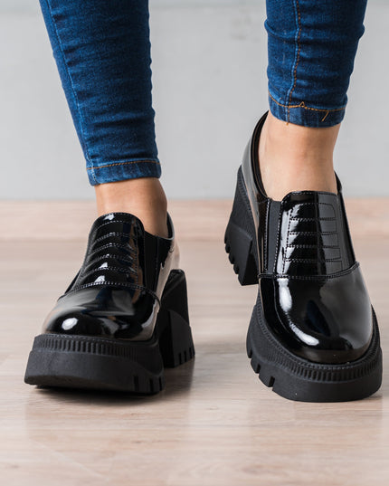 Mocasin Enola - Negro Charol - Tienda Nébula