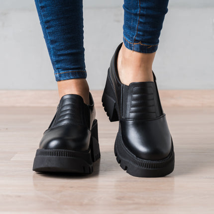 Mocasin Enola - Negro Cuero - Tienda Nébula