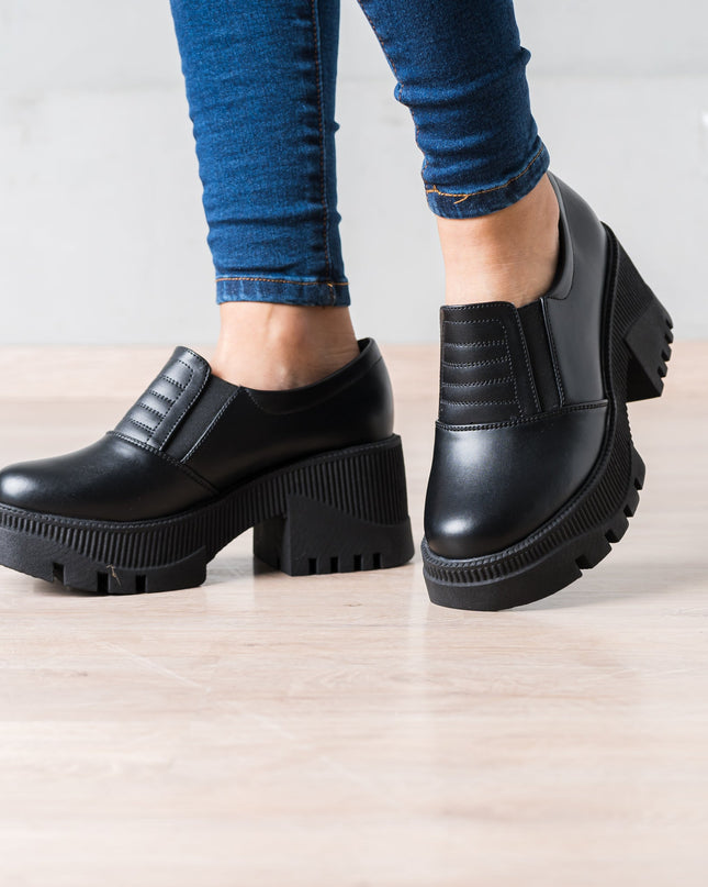 Mocasin Enola - Negro Cuero - Tienda Nébula