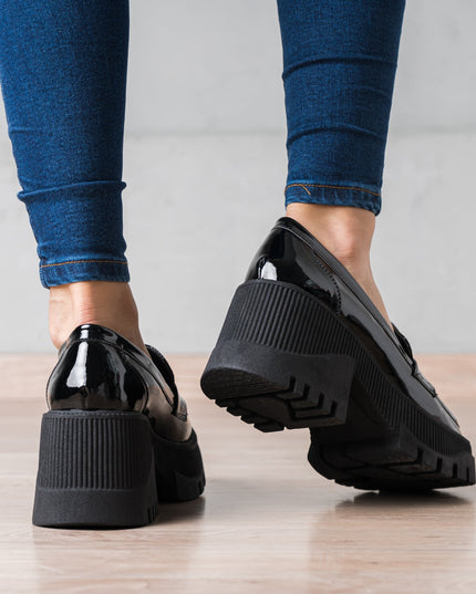 Mocasin Murcy - Negro Charol - Tienda Nébula