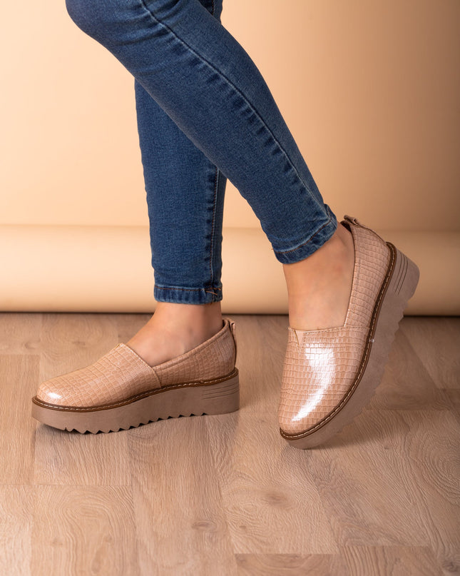 Mocasin Vratsa - Beige Charol - Tienda Nébula