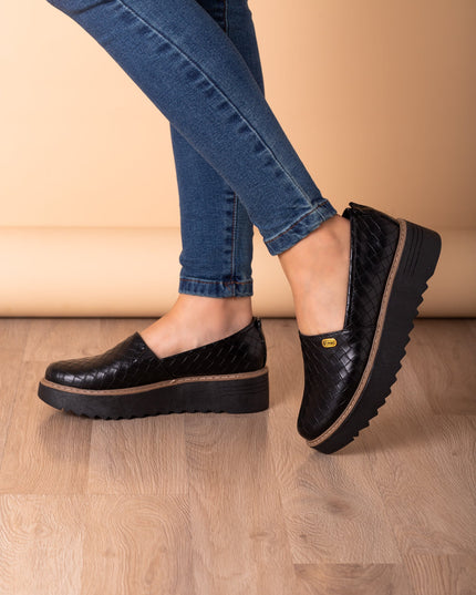 Mocasin Vratsa - Negro Cuero - Tienda Nébula