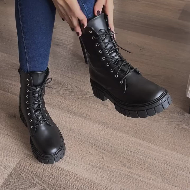 Botas Mujer Tavai - Negro Labrado