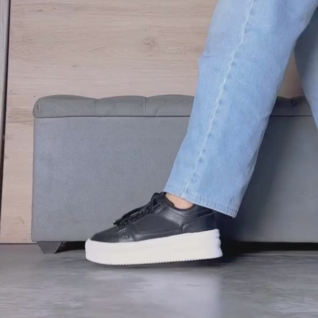 Zapatillas Urbanas Mujer Tyga - Negro