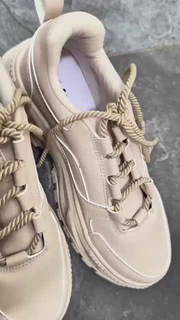 Zapatillas Urbanas Mujer Dyrone  - Beige