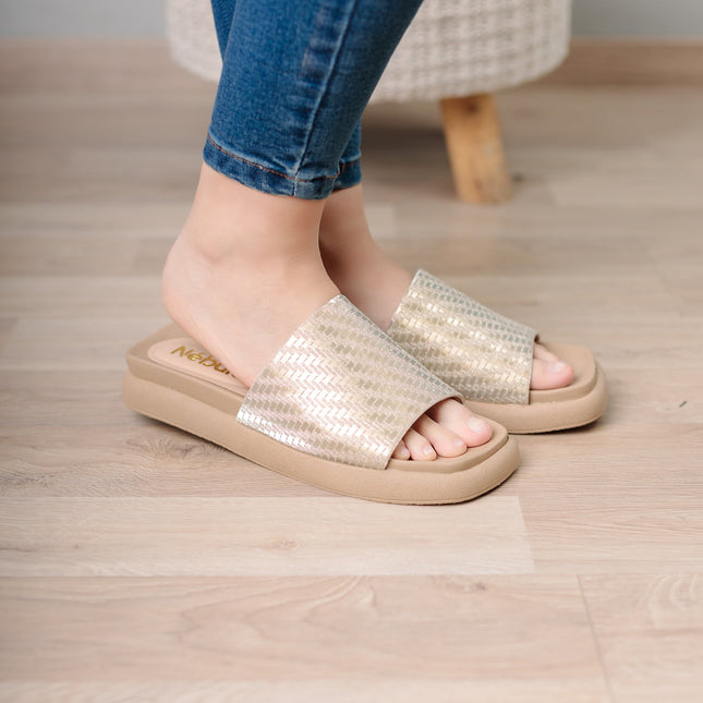 Sandalia Bogghi - Dorado - Tienda Nébula