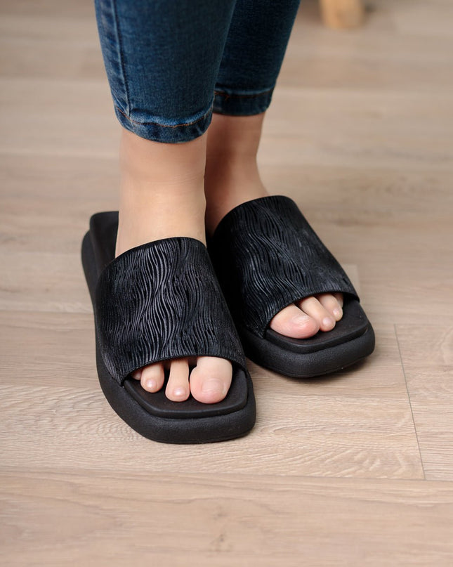 Sandalia Bogghi - Negro - Tienda Nébula