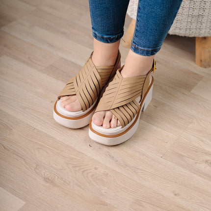 Sandalia Brentoni - Beige - Tienda Nébula