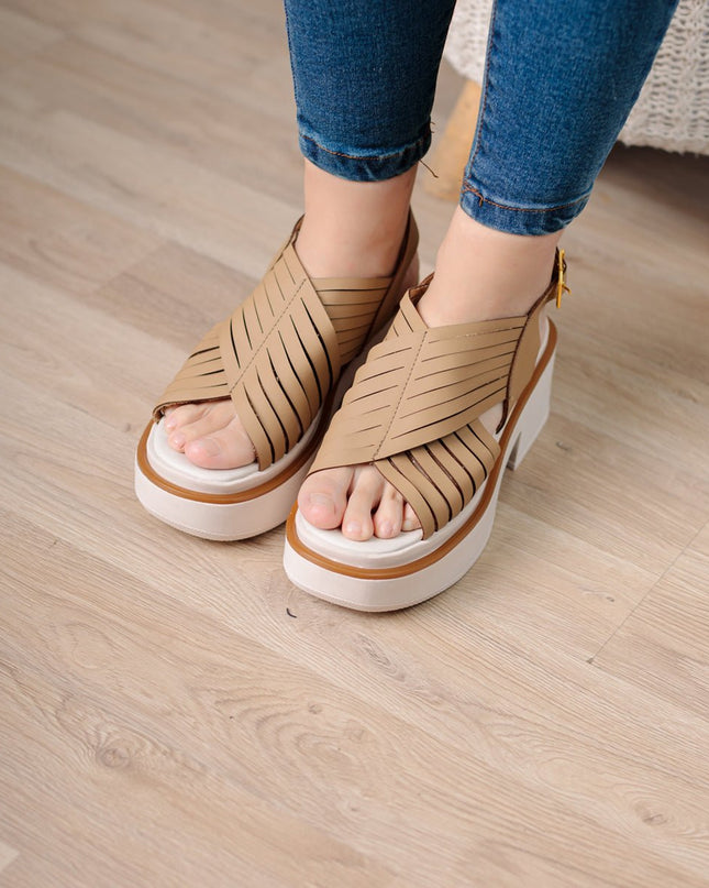 Sandalia Brentoni - Beige - Tienda Nébula