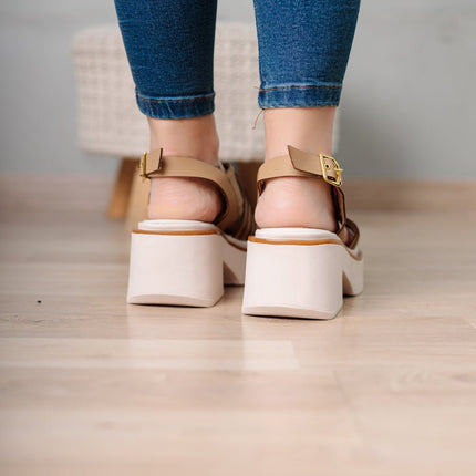 Sandalia Brentoni - Beige - Tienda Nébula
