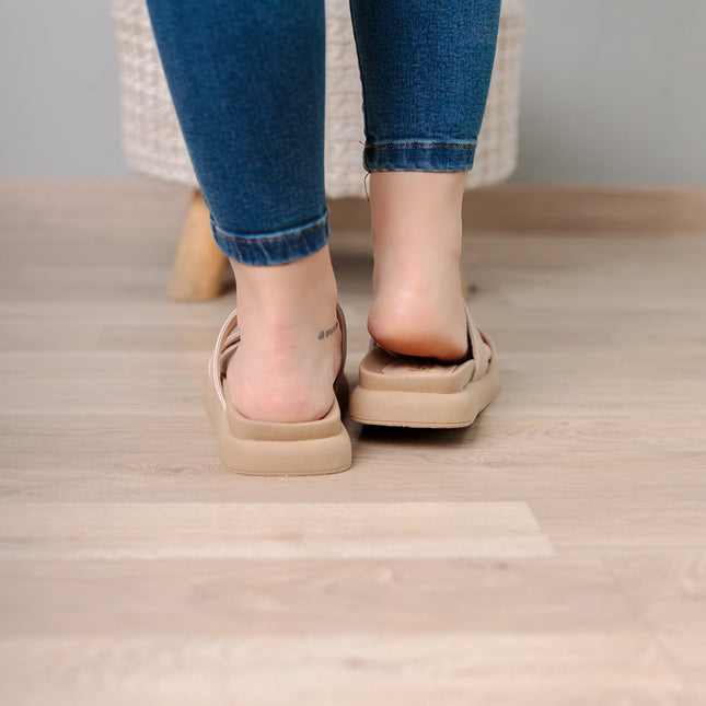 Sandalia Chicorita - Beige - Tienda Nébula