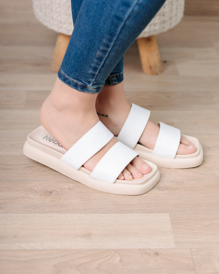 Sandalia Chicorita - Blanco - Tienda Nébula