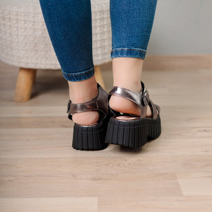 Sandalia Dovra - Plateado - Tienda Nébula