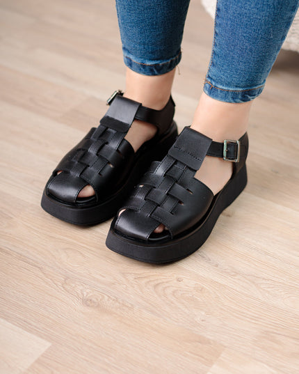 Sandalia Gopa - Negro - Tienda Nébula