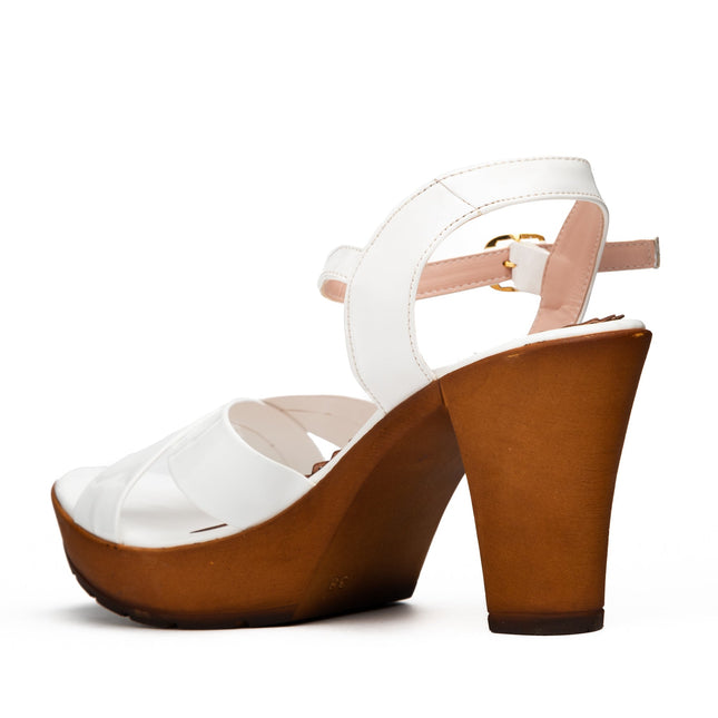 Sandalia Guivin 2.0 - Blanco Charol - Tienda Nébula