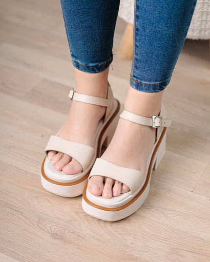 Sandalia Lucyani - Beige - Tienda Nébula